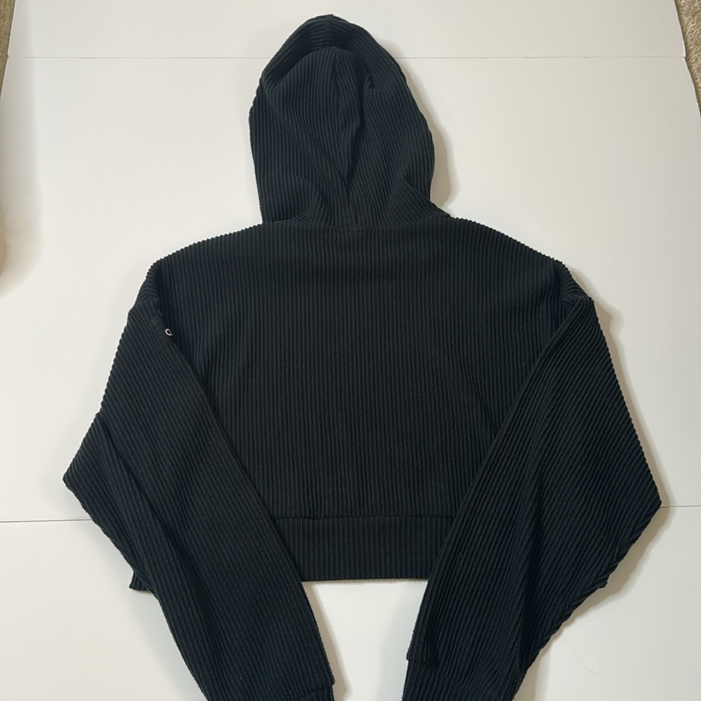 ALO Yoga MUSE  Hoodie - Picture 5 of 6